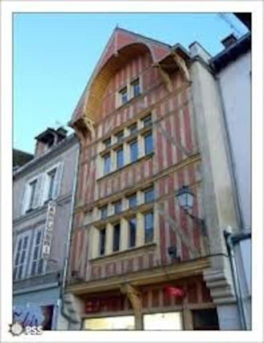 Cocoon Standing - Coeur Historique De Troyes Apartment Luaran gambar